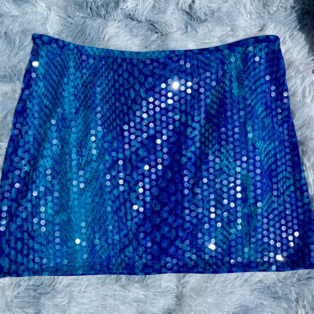 Express Blue Sequin Mini Skirt, Y2K vintage.  Size Large